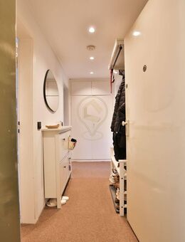 Sanierte Wohnung mit Loggia ideal für Kapitalanleger und Eigennutzer - Glinde