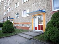 Perfekt ... Drei - Raum - Wohnung in der 1. Etage! - Neubrandenburg