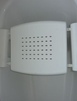 Weißer Verstellbarer Badewannensitz – KDESIGN 30 € VB + Versand - Schwabach