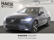 Volvo XC60, Ultimate Dark AWD B4 Diesel EU6d el Panodach, Jahr 2023 - Wiesbaden Kastel