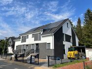 PROVISIONSFREI! Energieeffizientes Zweifamilienhaus mit zwei Wohneinheiten inkl. Vollkeller und Photovoltaik! - Geesthacht