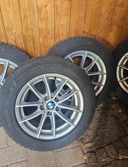 Verkaufe Winterreifen mit Felgen, BMW X3, 225/60 R 17, M1, Schlüssel Nr. HSN 0005, TSN AZU 0002 37 3 - Haar