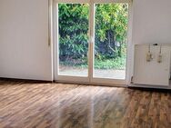 Großzügige zwei Zimmer Wohnung mit Terrasse frisch renoviert - Wiesbaden