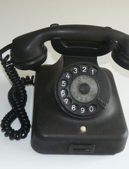 Altes Wählscheibentelefon + Tastentelefon 01 der Post - Remscheid
