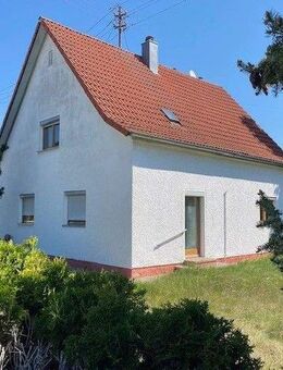 Geräumiges Zweifamilienhaus in bevorzugter Kelheimer Wohngegend - Kelheim
