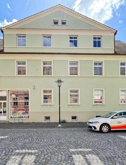 Vermietetes Mehrfamilienhaus als Kapitalanlage in ruhiger Lage von Falkenberg - Falkenberg (Elster)