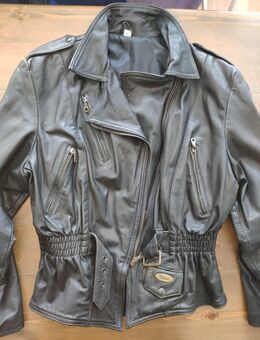 Lederjacke Richa in der Größe S - Krefeld