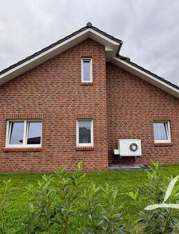 **Neubau - Ebenerdige Haushälfte mit Carport!** - Barßel
