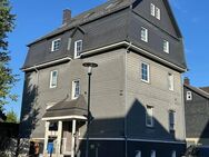 3- Familienhaus mit Garage, Terrasse und Garten in zentrumsnaher Wohnlage von Haiger - Haiger