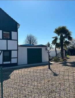 Modernes Fachwerkhaus mit gelungener Raumaufteilung und traumhaftem Grundstück ! Stellplätze ! - Mönchengladbach