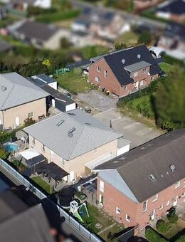 Einmalige Investmentgelegenheit: Attraktiver Wohnkomplex aus Doppel- und Reihenhäusern - Himmelpforten
