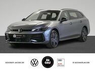 VW Passat, 2.0 TDI Var R-Line 142kW, Jahr 2022 - Hannover