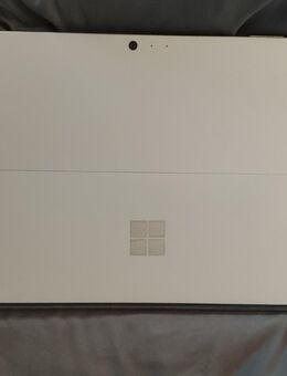 Surface Pro 6 - Köln