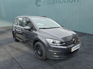 VW Touran, 2.0 TDI Comfortline, Jahr 2020 - München