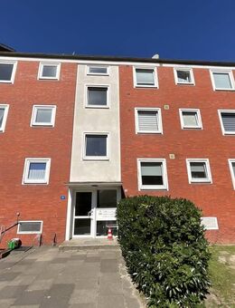 Vollständig renovierte 3-Zimmeer-Wohnung mit Balkon! - Varel