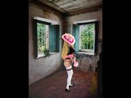 Suche Sie für Cosplay 💄💅🏻👠💍 - Pirmasens
