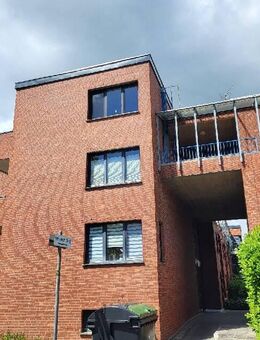 Großzügige 6-Zimmer-Maisonette mit Balkon, großer Terrasse und Tiefgaragenstellplatz - Bonn
