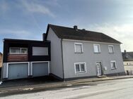 großes Wohnhaus mit traumhaftem Grundstück - Flossenbürg