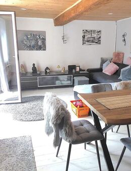 Geräumiges 5 Zimmer EFH mit sonnigem Garten und Garage - Löhnberg