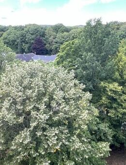 Sonnige 3,5 Zimmer mit Loggia & Weitblick - Ruhige Lage in Schwalbach - Schwalbach (Taunus)