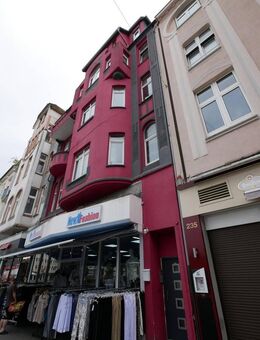 Attraktive 4,5 Zimmer - Wohnung in Herne - renoviert und großzügig geschnitten - zu vermieten - Herne