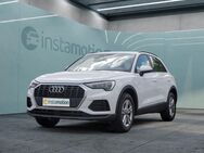 Audi Q3, 45 TFSI e, Jahr 2022 - München