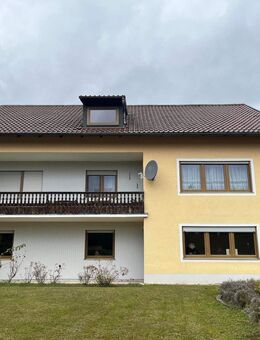 Gemütliche Souterrainwohnung mit Terrasse und Garten in ruhiger Lage in Neunburg vorm Wald - Neunburg (Wald) Zentrum