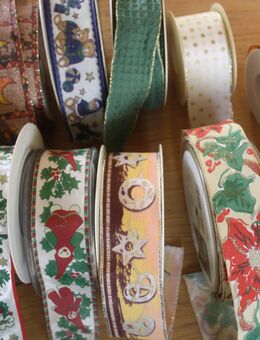 Deko Schleifenband, Weihnachtlich, ca. 4 cm. breit ab 2,00 Euro - Kleve Zentrum