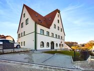 Helle und moderne 3-Zimmerwohnung direkt am Schloss - Henfenfeld