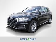 Audi Q5, 45 TFSI qu Design °, Jahr 2020 - Erlangen