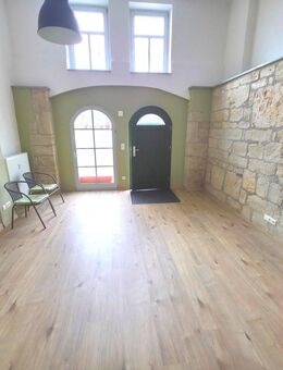 Helle Wohnung mit Schlafempore ## offenes Wohnen ## Terrasse ## Stellplatz - Jena