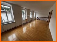 Schöne 2,5 Raum Maisonette-Whg. mit EBK, Balkon, Wanne und Dusche in Gera-Debschwitz! - Gera