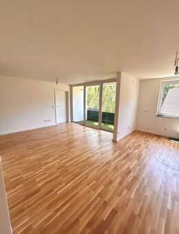 Helle, renovierte 2-Zimmer-Eigentumswohnung mit Balkon & Ausblick in bester Lage! - Kassel