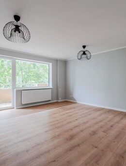 Erstbezug nach Sanierung - Provisionsfreie 2-Zimmerwohnung mit Südbalkon - Berlin
