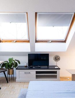 Möblierte Wohnung mit Einbauküche und Waschtrockner - Duisburg