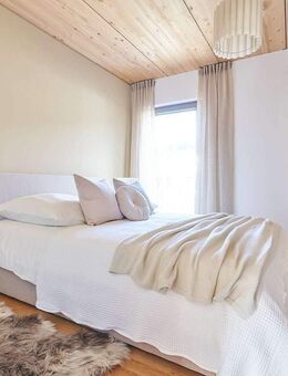 Mehr Grün. Mehr Ruhe. Mehr Zuhause - Reiheneck haus mit Feldblick - Ditzingen