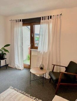 Kapitalanlage mit solider Rendite - 2-Zimmer Wohnung mit Balkon & Stellplatz - Untergruppenbach