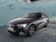 Audi Q8, Advanced 55 quattro, Jahr 2024 - München