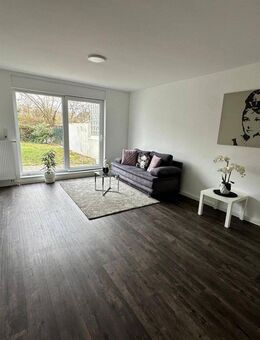 Möblierte Wohnung in Oberusel Weißkirchen - Neu Saniert und top Lage - Fully Furnished - Oberursel (Taunus)