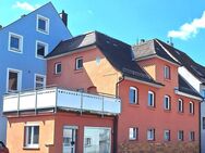 STADTHAUS mit zwei Wohneinheiten und einer Ladenfläche in zentrumsnaher Lage in Ansbach! - Ansbach