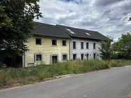 Aus Bankverwertung: Teilrenovierter, umgebauter Landhof mit Haupthaus und Nebengebäude mit drei Wohnungen und großem Grundstück - Perl