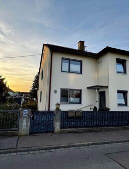 Mehrgenerationenhaus mit Charme und Option zur weiteren Bebauung - Gersthofen