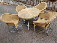 Gartentisch mit 4 Stühlen, Rattan, wetterbeständig - Warburg (Hansestadt)