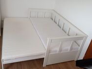 Bett / Doppelbett mit ausziehbarer Liegefläche - Stuttgart