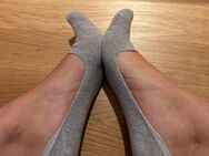 Getragene Socken grau - Düsseldorf