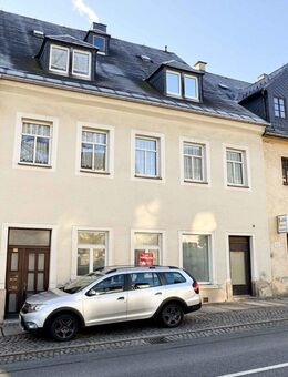 Reihenmittelhaus in zentraler Lage von Schlettau im Erzgebirge - Als Einfamilienhaus mit Gewerbe. - Schlettau