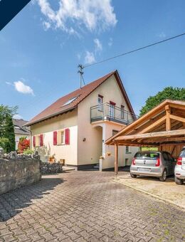Gemütliches Einfamilienhaus in Ortsrandlage mit Blick in die Natur - Scheer