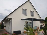 Freistehendes Einfamilienhaus mit geringem Energiebedarf & Pool in Kehl-Goldscheuer - Kehl