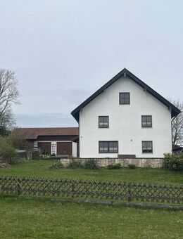 Einfamilienhaus in ländlicher Umgebung - Mettenheim (Bayern)
