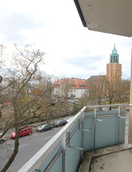 Charmante 2-Zimmer-Wohnung mit Balkon in Berlin-Mariendorf - Berlin